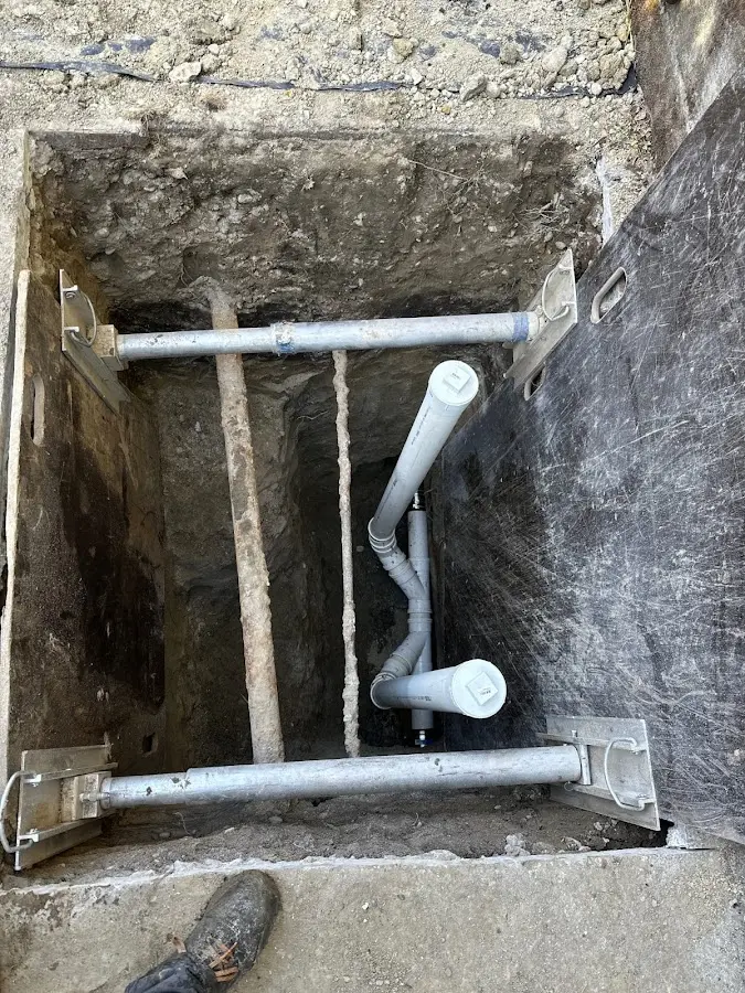 Experienced plumber completing Drain Cleaning work in Patterson